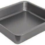 Gnali teglia quadrata cm 30x30x6 alta, alluminio antiaderente qualità media